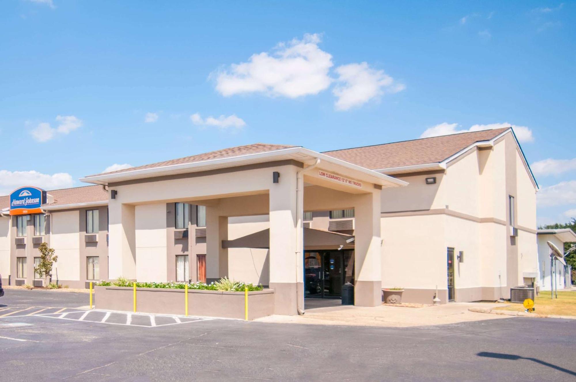 Howard Johnson By Wyndham Scott Lafayette Екстериор снимка