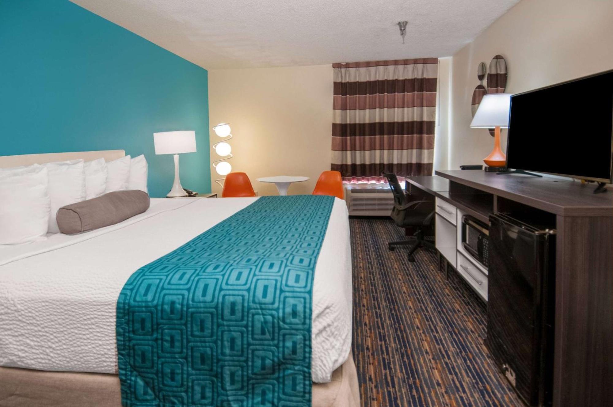 Howard Johnson By Wyndham Scott Lafayette Екстериор снимка