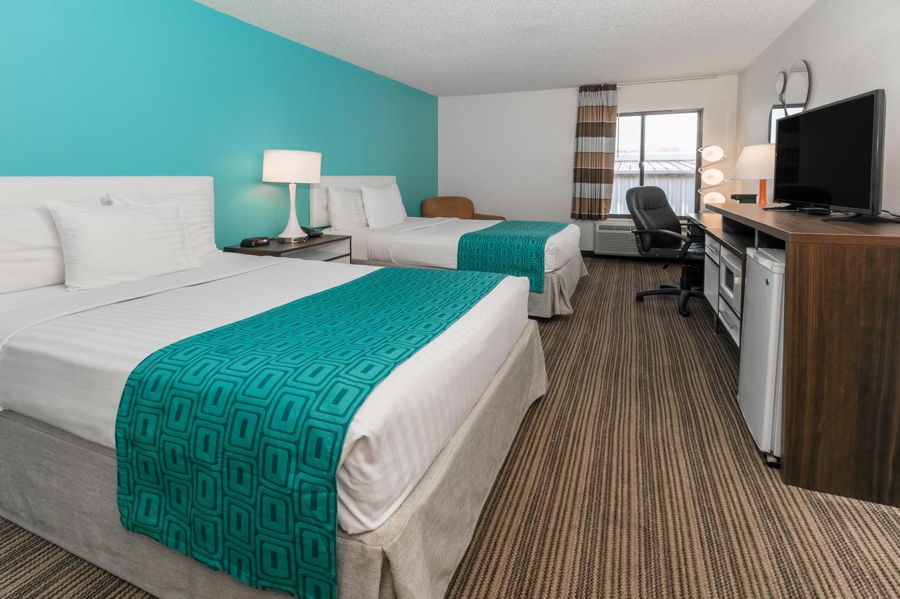 Howard Johnson By Wyndham Scott Lafayette Екстериор снимка
