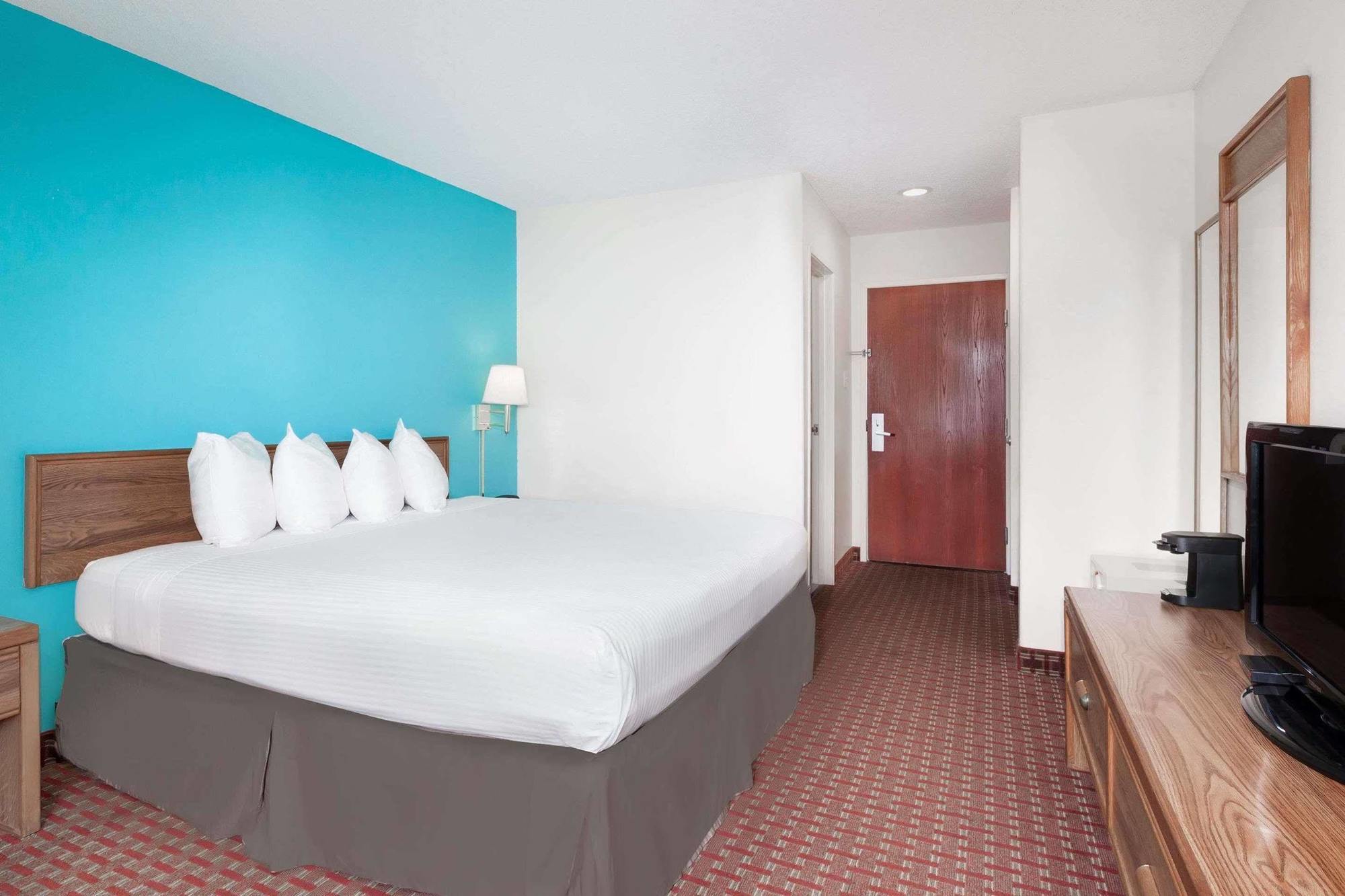 Howard Johnson By Wyndham Scott Lafayette Екстериор снимка